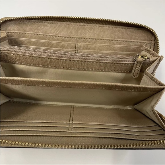 Coach Womens Wallet Zip Around Accordion Solid Beige Leather #0943 - Picture 7 of 15